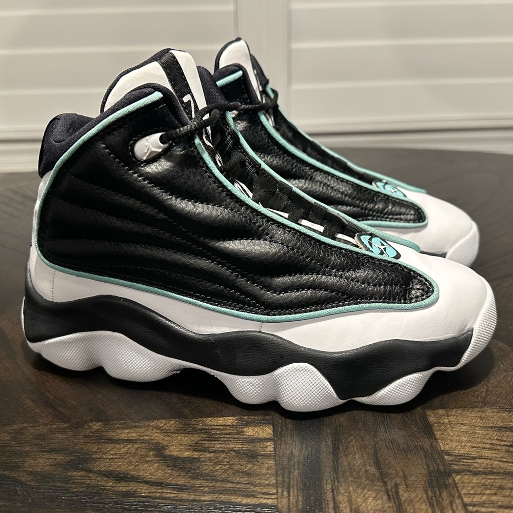 Jordan Pro Strong (GS) size 4.5